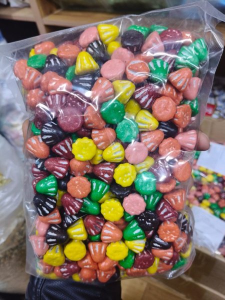 حبيبات الشوكولاته شكل الجلي